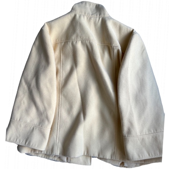 Chico’s  Women Pale Yellow Felt 3/4 Sleeve Swing Jacket size 1 - Picture 4 of 4